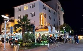 Seventy Four Hotel